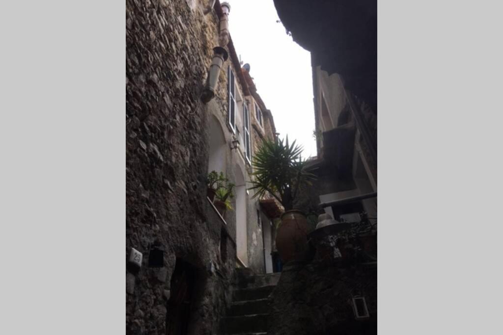 Casa Venezia In Airole, Liguria, Italy Villa Kültér fotó